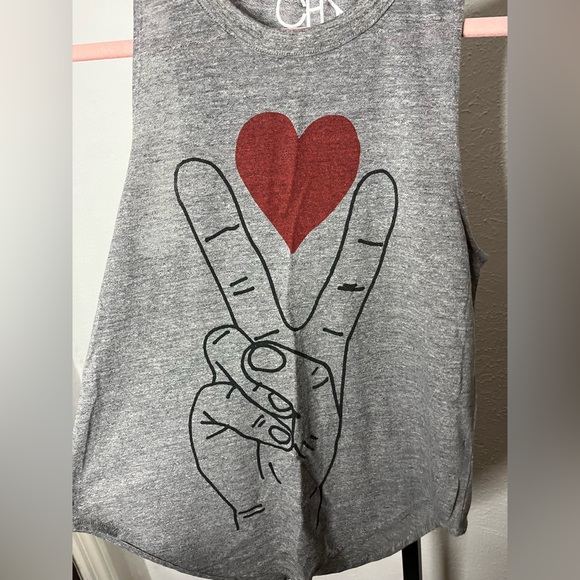 Chaser Grey Peace Sign Heart Tank Size Small - Picture 2 of 4